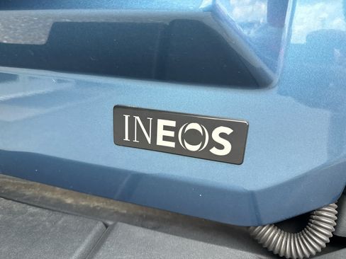 Used 2024 INEOS Grenadier Station Wagon AWD/4WD image 9