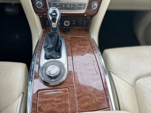 Used 2018 INFINITI QX80 Luxury w/ Driver Assistance Package image 28