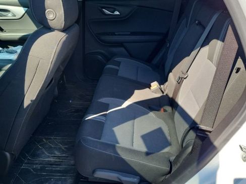 Used 2025 Chevrolet Blazer LT w/ Convenience Package image 4