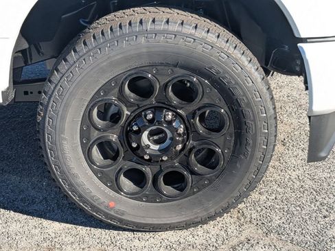 New 2026 Ford F250 Lariat w/ Black Appearance Package image 11