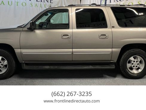 Used 2003 Chevrolet Suburban LT w/ LT Preferred Equipment Group image 4