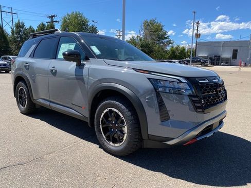 New 2026 Nissan Pathfinder Rock Creek w/ Rock Creek Premium Package AWD/4WD image 7