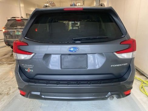 Used 2023 Subaru Forester Limited image 6