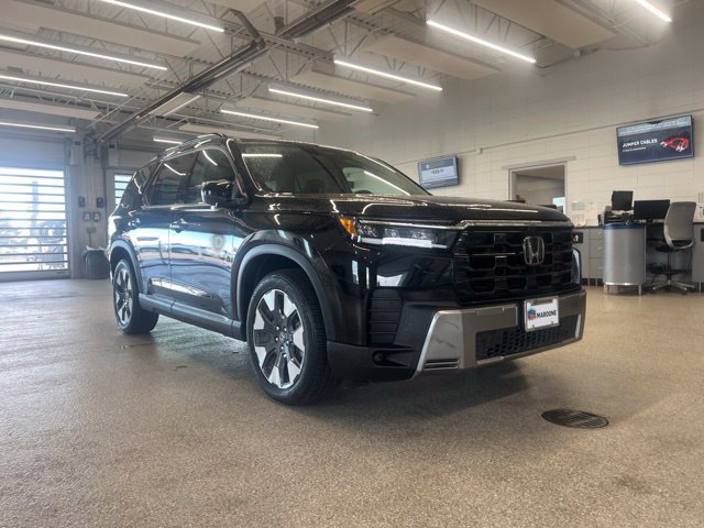 Used 2026 Honda Pilot Touring image 3