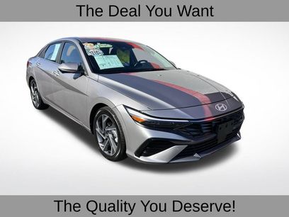 Used 2024 Hyundai Elantra Limited