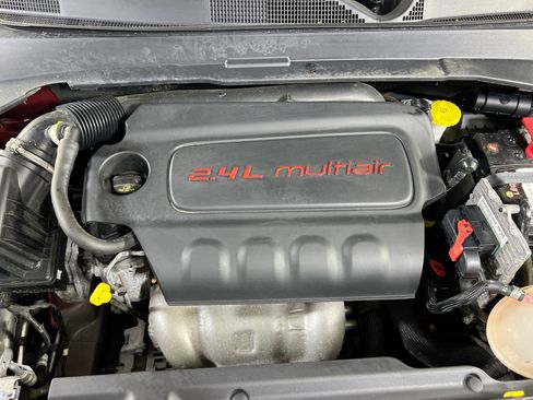Used 2022 Jeep Compass High Altitude AWD/4WD image 31