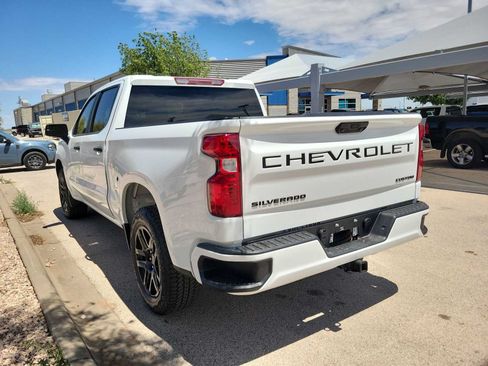 Used 2026 Chevrolet Silverado 1500 Custom w/ Turbomax Blackout Package RWD image 5