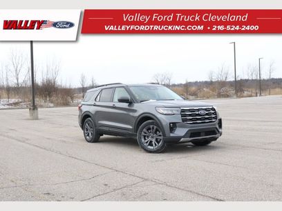 New 2026 Ford Explorer Active w/ Active Comfort Package