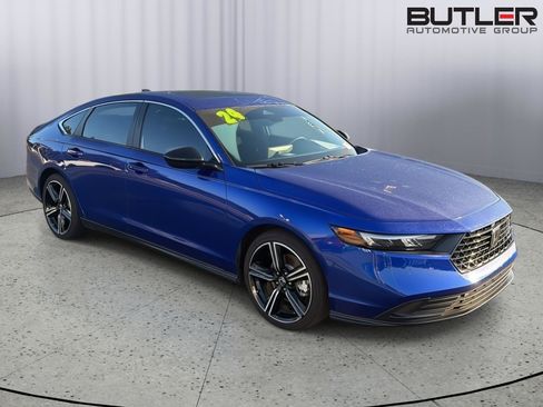 Used 2024 Honda Accord Sport image 8