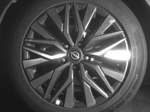 Used 2025 Nissan Altima 2.5 SV image 12