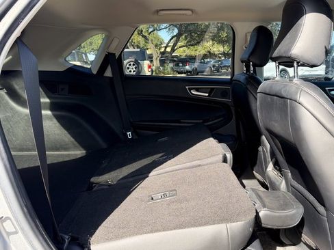 Used 2023 Ford Edge SEL w/ Convenience Package image 16