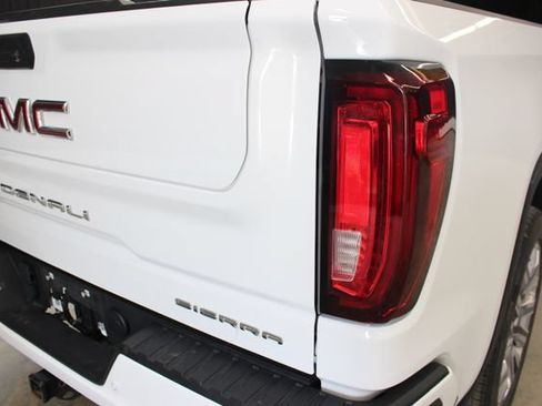 Used 2023 GMC Sierra 1500 Denali w/ Denali Reserve Package AWD/4WD image 52