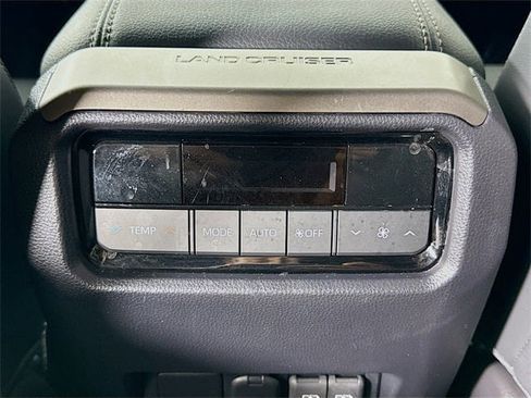 Certified 2024 Toyota Land Cruiser image 24