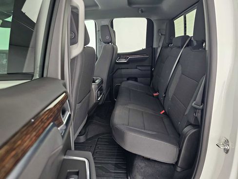 Used 2025 GMC Sierra 1500 Elevation w/ Preferred Package image 16