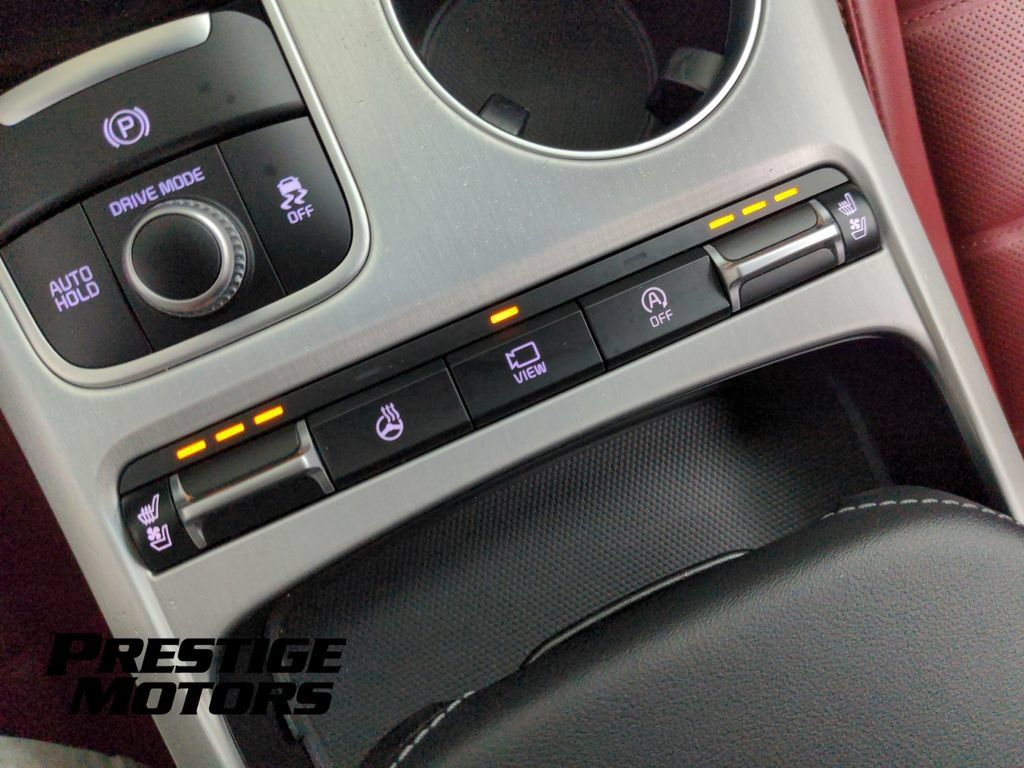 Used 2021 Kia Stinger GT2 image 23