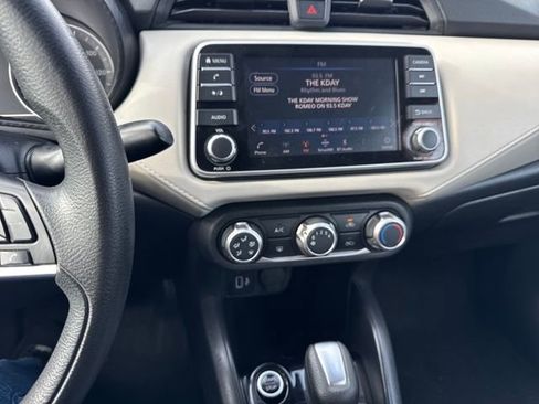 Used 2021 Nissan Versa SV image 17