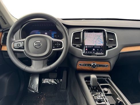 Certified 2023 Volvo XC90 B5 Plus w/ Protection Package Premier AWD/4WD image 25