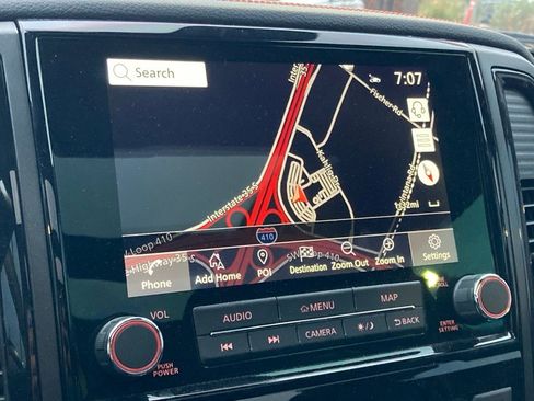 Used 2024 Nissan Titan PRO-4X w/ Pro-4x Convenience Package image 23