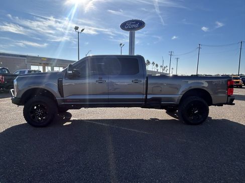 Used 2025 Ford F250 Lariat w/ Lariat Ultimate Package image 4