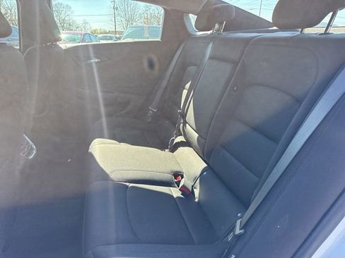 Used 2024 Chevrolet Malibu LT image 10