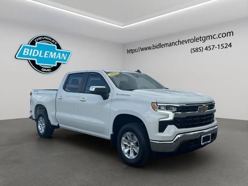 Used 2023 Chevrolet Silverado 1500 LT AWD/4WD image 1