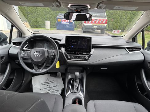 Certified 2024 Toyota Corolla LE FWD image 15