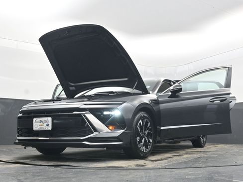 Used 2025 Hyundai Sonata SEL image 43