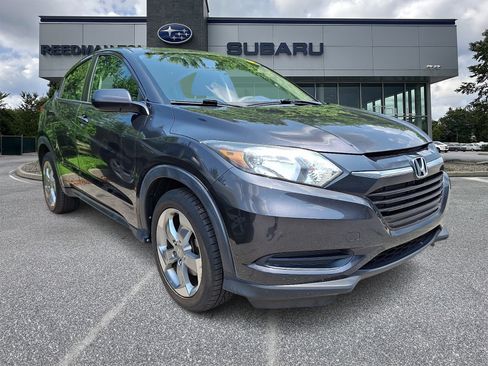 Used 2017 Honda HR-V LX image 1