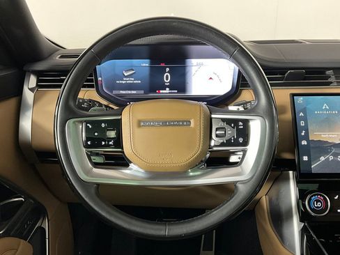 Certified 2023 Land Rover Range Rover SE image 12
