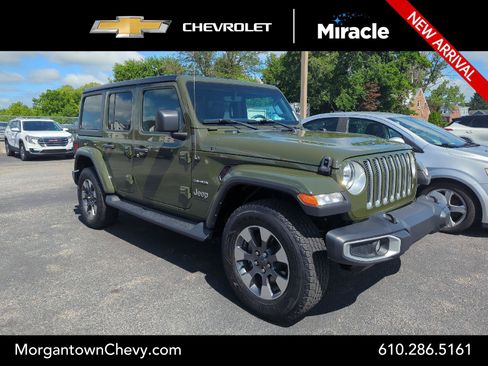 Used 2023 Jeep Wrangler Unlimited Sahara w/ Cold Weather Group AWD/4WD image 1