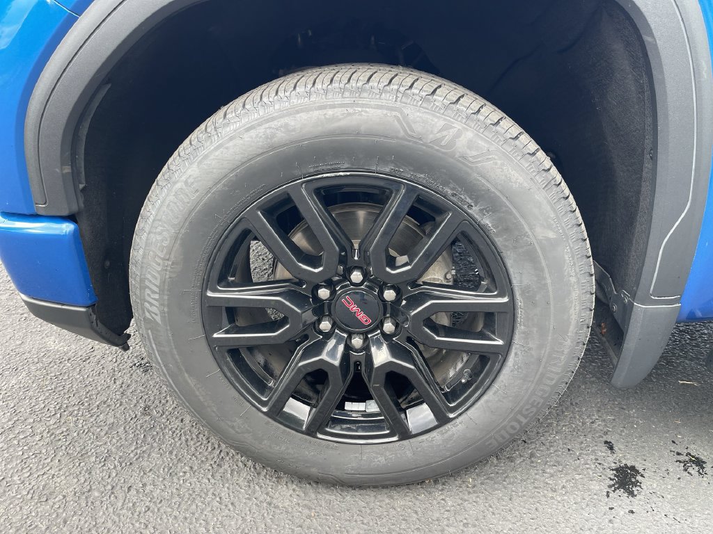 Certified 2023 GMC Sierra 1500 Elevation w/ LPO, Elevation Black Package AWD/4WD image 32