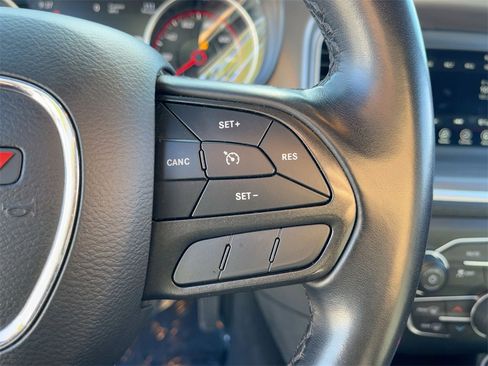 Used 2022 Dodge Charger SXT image 19