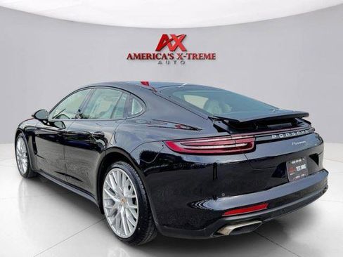 Used 2017 Porsche Panamera 4 AWD/4WD image 3