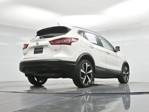 Used 2020 Nissan Rogue Sport SL w/ Premium Package FWD image 51