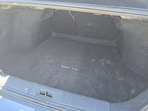 Used 2022 Nissan Sentra S FWD image 18