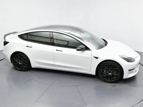 Used 2021 Tesla Model 3 Standard Range Plus RWD image 31