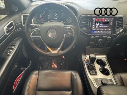 Used 2022 Jeep Grand Cherokee Limited w/ Tech Group