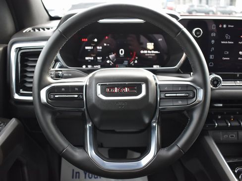 Used 2025 GMC Canyon Elevation image 19