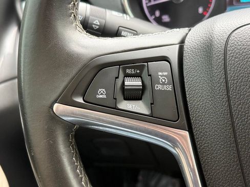 Used 2018 Buick Encore Preferred FWD image 33