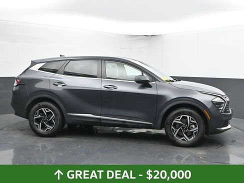 Used 2024 Kia Sportage LX image 13