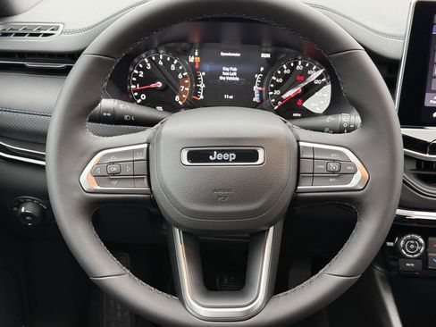 New 2026 Jeep Compass Latitude AWD/4WD image 12