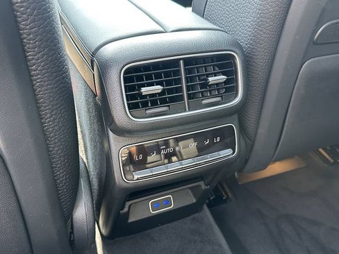 Certified 2024 Mercedes-Benz GLS 580 4MATIC image 27