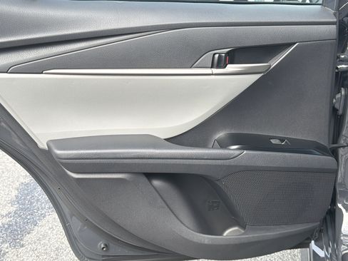 Used 2025 Toyota Camry SE FWD image 26