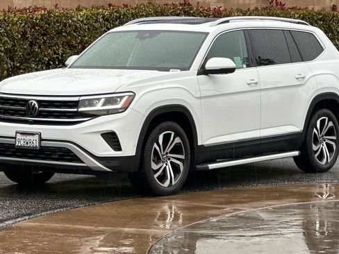 Used 2021 Volkswagen Atlas SEL Premium image 8