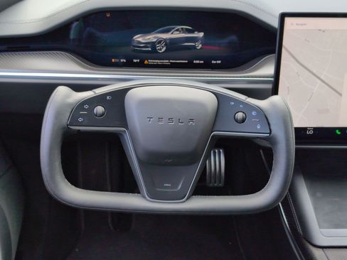 Used 2022 Tesla Model S Plaid AWD/4WD image 18
