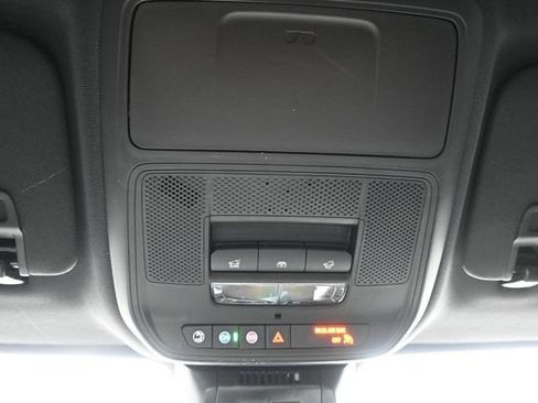 New 2026 Chevrolet Equinox LT w/ Convenience Package II FWD image 45