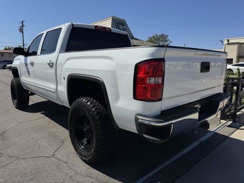 Used 2014 GMC Sierra 1500 SLE w/ SLE Value Package RWD image 4