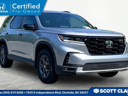 Certified 2025 Honda Pilot TrailSport