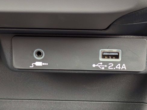 Certified 2025 Subaru Crosstrek 2.0i image 26