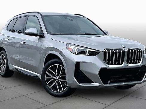Certified 2025 BMW X1 xDrive28i AWD/4WD image 2